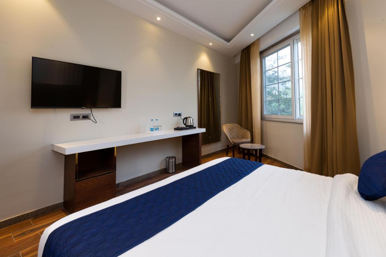 Hotel La Eden Mussoorie Extérieur photo